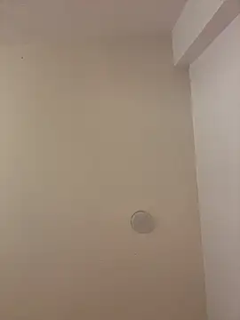 Snapshot of KallyMyller1 chatting on 04/20/26, 07:37 KallyMyller1 online show from 04/20/26, 07:37