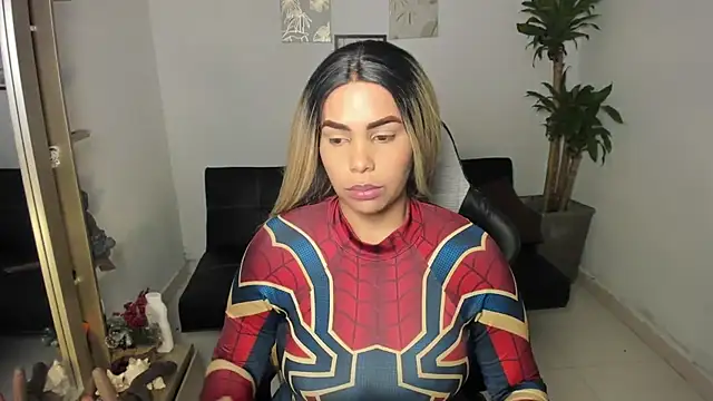 Snapshot of alyssannVhm chatting on 10/03/25, 02:19 alyssannVhm online show from 10/03/25, 02:19