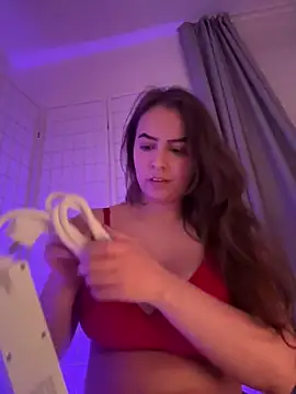 Snapshot of eleonoree chatting on 11/17/25, 09:42 eleonoree online show from 11/17/25, 09:42