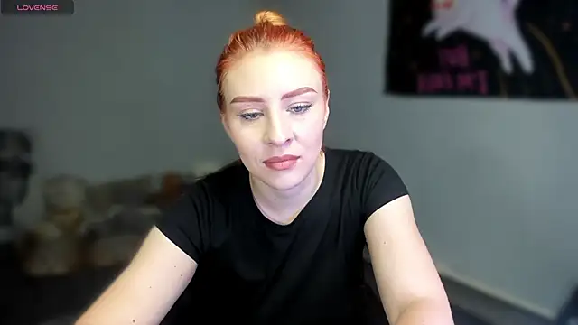 Snapshot of KindKristy chatting on 06/07/26, 05:33 KindKristy online show from 06/07/26, 05:33