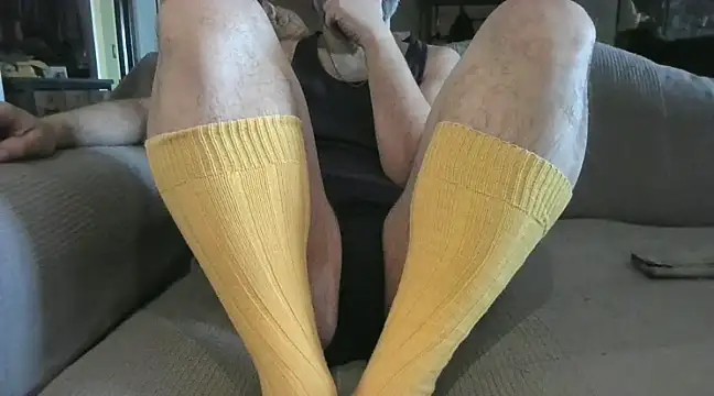 Snapshot of naked_bear chatting on 01/31/25, 01:56 naked bear online show from 01/31/25, 01:56