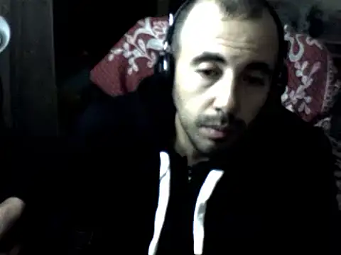 Snapshot of big_heart chatting on 12/19/24, 12:34 big heart online show from 12/19/24, 12:34