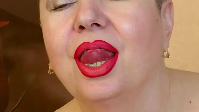 LadyPosh online show from 12/07/24, 01:14