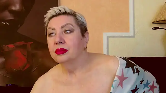 LadyPosh online show from 11/20/25, 09:14