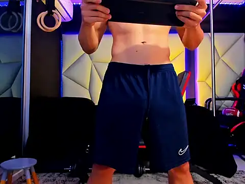 Snapshot of Aydenmiller96 chatting on 11/27/25, 02:41 Aydenmiller96 online show from 11/27/25, 02:41