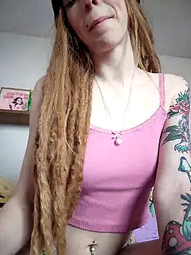 LucidLucy online show from 03/07/25, 12:56