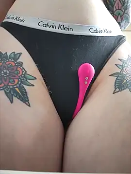 LucidLucy online show from 03/18/25, 04:04