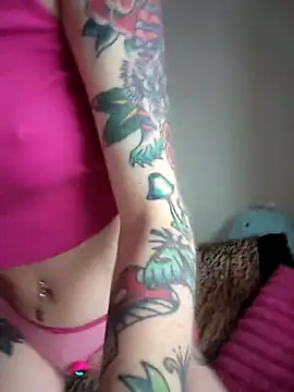 LucidLucy online show from 02/03/26, 02:22