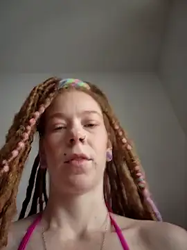 LucidLucy online show from 02/10/26, 02:43