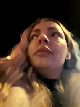 Snapshot of Dirtyfeelin chatting on 03/08/26, 06:44 Dirtyfeelin online show from 03/08/26, 06:44