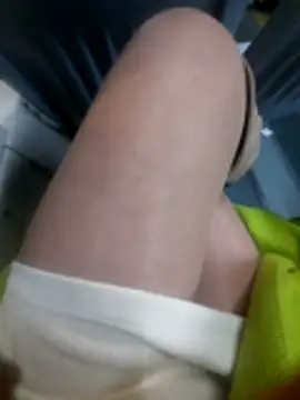 Snapshot of Dirtyfeelin chatting on 03/12/26, 06:58 Dirtyfeelin online show from 03/12/26, 06:58