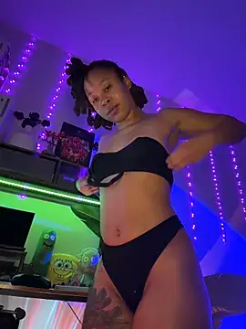 Snapshot of thebrattygoddess chatting on 03/15/26, 11:38 thebrattygoddess online show from 03/15/26, 11:38