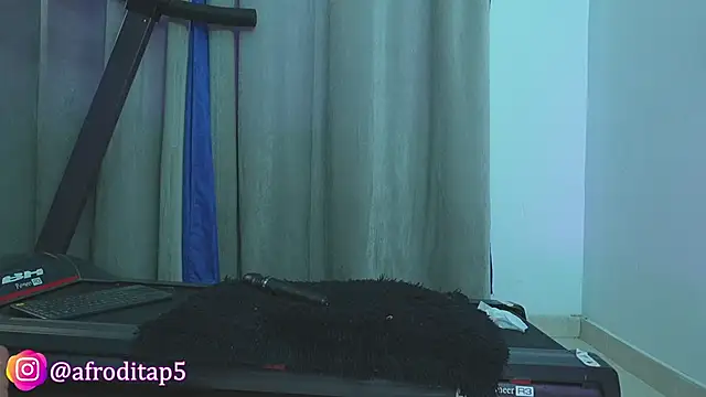 afroditaP  online show from 02/01/25, 03:50