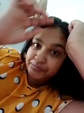 Indianbloom- online show from 12/14/25, 10:42