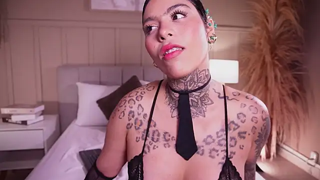 curvyliciousss online show from 03/10/26, 05:29