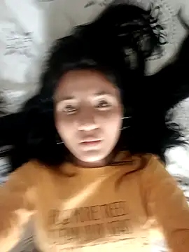 Snapshot of emily_honter chatting on 02/02/25, 09:56 emily honter online show from 02/02/25, 09:56