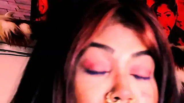 Snapshot of indian_dreamgirl chatting on 03/12/26, 10:10 indian dreamgirl online show from 03/12/26, 10:10