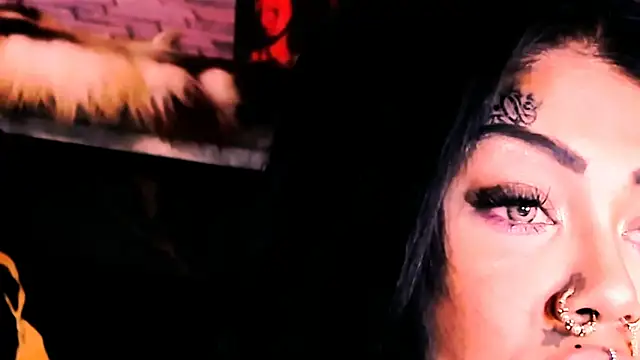 Snapshot of indian_dreamgirl chatting on 04/09/26, 10:20 indian dreamgirl online show from 04/09/26, 10:20