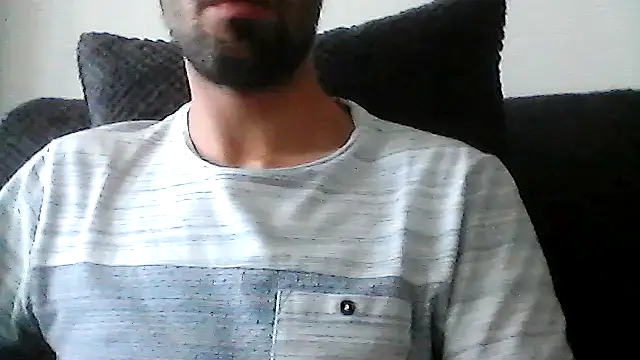 Snapshot of juju156111 chatting on 09/20/25, 01:34 juju156111 online show from 09/20/25, 01:34