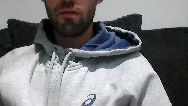 Snapshot of juju156111 chatting on 11/05/25, 06:08 juju156111 online show from 11/05/25, 06:08