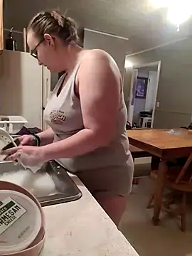 Snapshot of ZeTurtleMaster chatting on 01/12/25, 12:07 ZeTurtleMaster online show from 01/12/25, 12:07