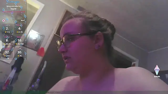 Snapshot of ZeTurtleMaster chatting on 01/28/25, 03:57 ZeTurtleMaster online show from 01/28/25, 03:57