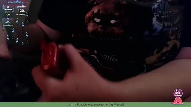 Snapshot of ZeTurtleMaster chatting on 02/22/25, 12:16 ZeTurtleMaster online show from 02/22/25, 12:16