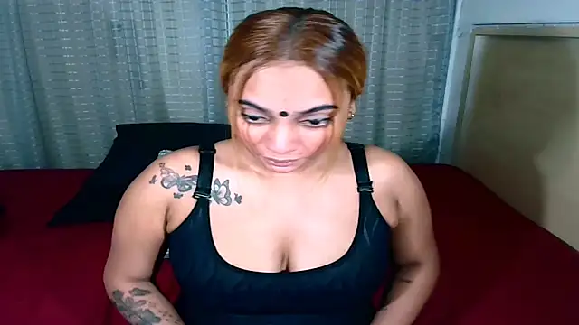 Snapshot of sexyindianchic chatting on 12/14/25, 09:19 sexyindianchic online show from 12/14/25, 09:19