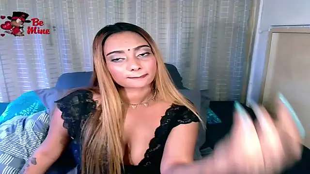 Snapshot of sexyindianchic chatting on 03/11/26, 10:21 sexyindianchic online show from 03/11/26, 10:21