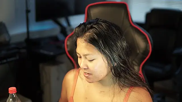 Bubbleliyah online show from 01/03/25, 04:27