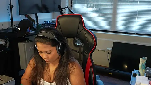 Bubbleliyah online show from 02/04/25, 08:28