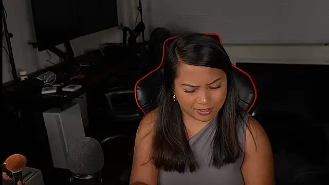 Bubbleliyah online show from 03/13/25, 04:49