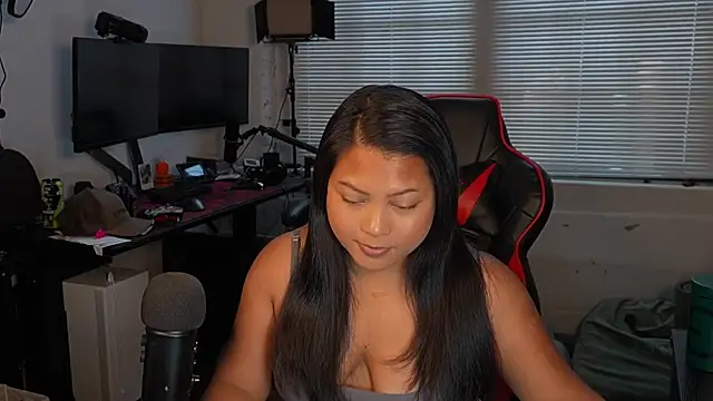 Bubbleliyah online show from 09/21/25, 12:29