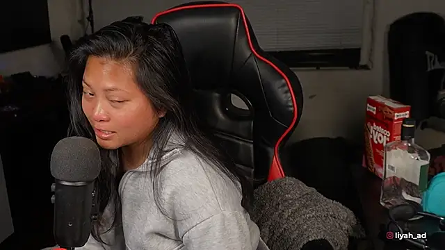 Bubbleliyah online show from 11/13/25, 09:30