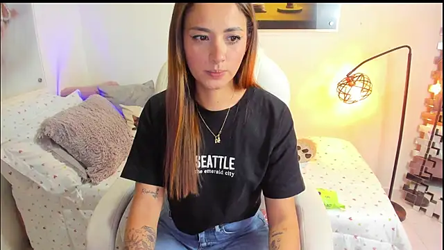 Snapshot of KimberlySaen chatting on 10/03/25, 09:01 KimberlySaen online show from 10/03/25, 09:01