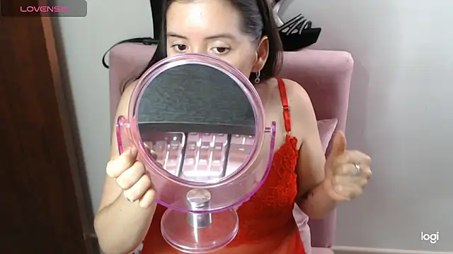 Snapshot of spicey_latina chatting on 01/11/25, 05:07 spicey latina online show from 01/11/25, 05:07