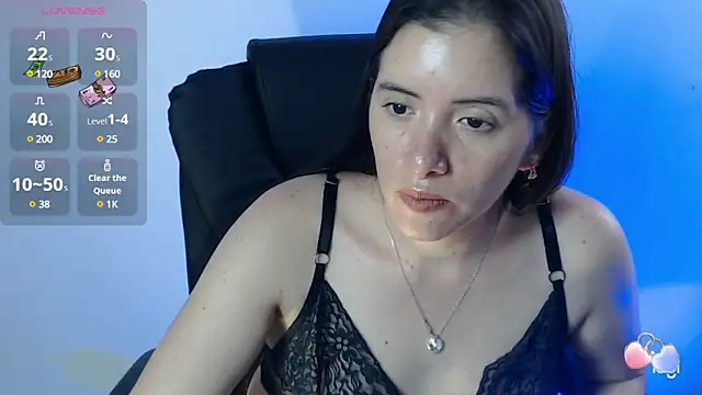 Snapshot of spicey_latina chatting on 03/07/25, 08:11 spicey latina online show from 03/07/25, 08:11