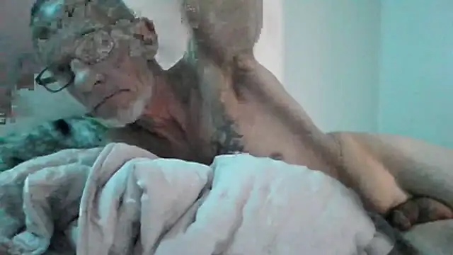 justinewe69 online show from 11/06/25, 08:26