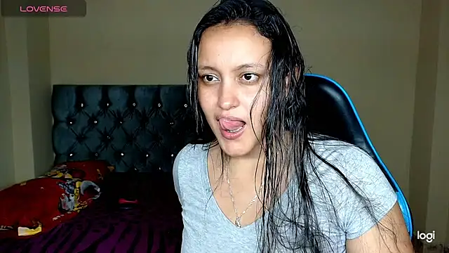 Snapshot of sexy_nurse_ chatting on 01/15/25, 03:33 sexy nurse  online show from 01/15/25, 03:33