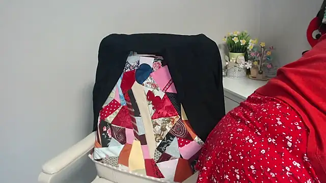 Adelewildx online show from 02/05/25, 07:39