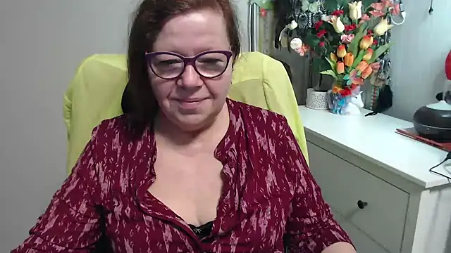 Snapshot of Adelewildx chatting on 02/18/26, 04:30 Adelewildx online show from 02/18/26, 04:30