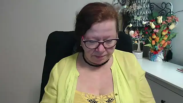 Snapshot of Adelewildx chatting on 03/02/26, 04:25 Adelewildx online show from 03/02/26, 04:25