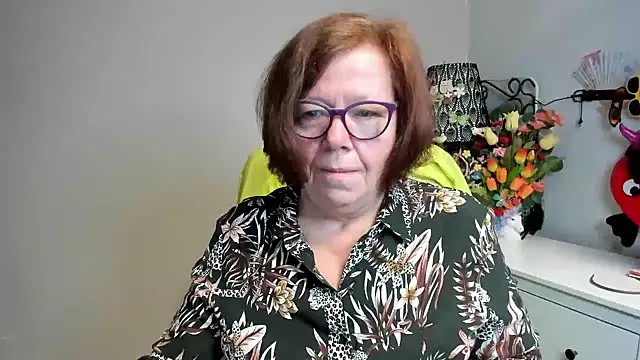 Adelewildx online show from 05/19/26, 03:46
