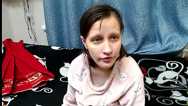 alisacucumber online show from 01/25/25, 04:13