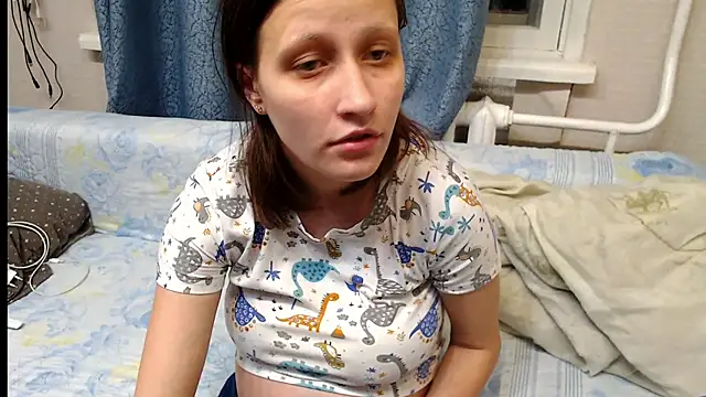 alisacucumber online show from 01/31/25, 07:18