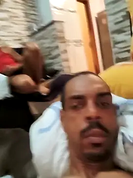 Snapshot of Latrel01 chatting on 11/16/25, 12:49 Latrel01 online show from 11/16/25, 12:49