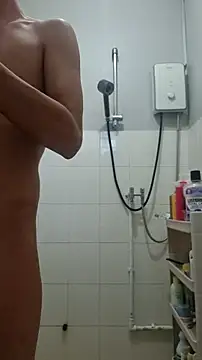 Snapshot of assluv1909 chatting on 01/24/25, 10:43 assluv1909 online show from 01/24/25, 10:43