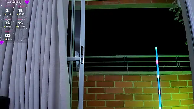 roxie gates  online show from 12/15/24, 12:51