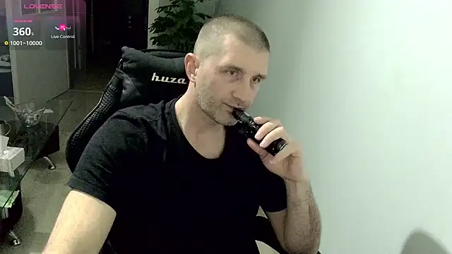 Snapshot of Maribor chatting on 03/25/26, 11:00 Maribor online show from 03/25/26, 11:00