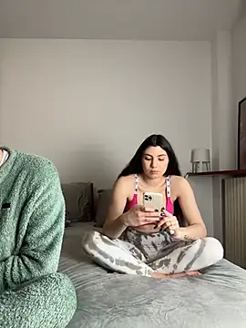 couplepenetration online show from 01/27/25, 09:44